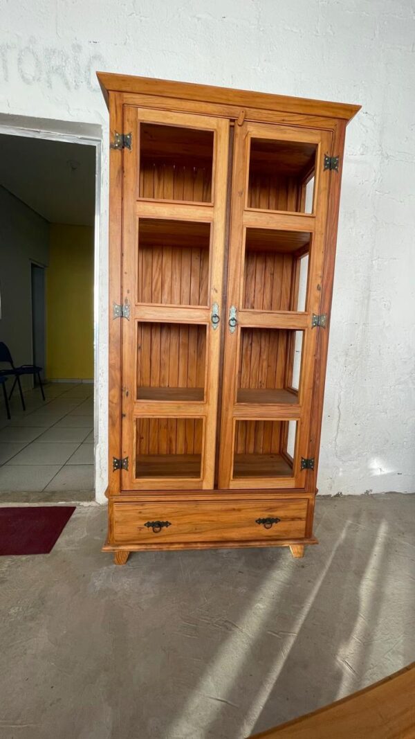 Cristaleira com gaveta